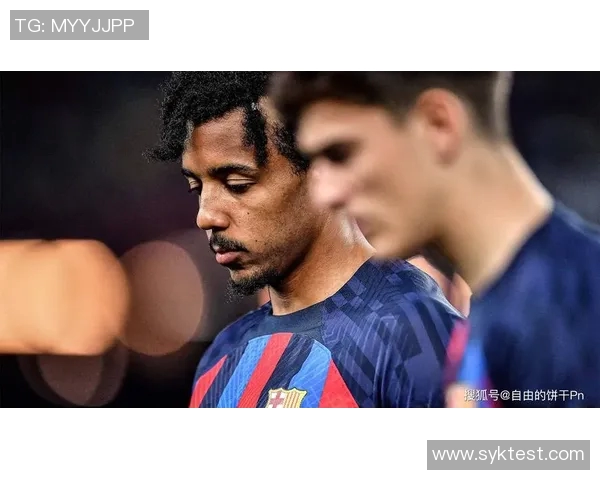 足球明星后卫的球服号码背后故事与传奇时刻揭秘